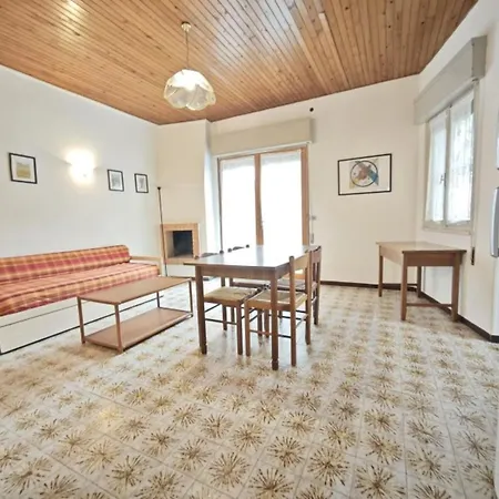 Charming With Furnished Patio In Lignano * لينانو سابيادورو