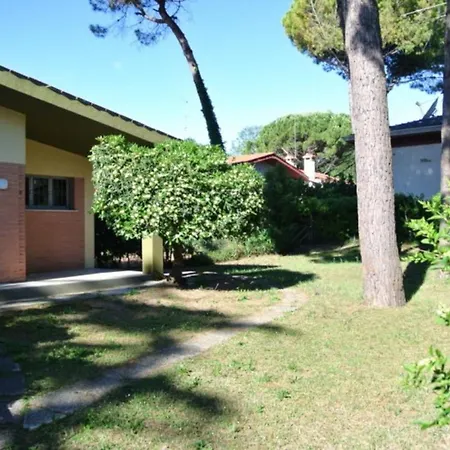 Charming With Furnished Patio In Lignano Λινιάνο Σαμπιαντόρο